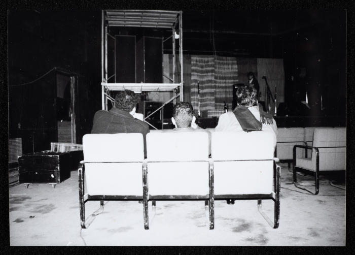 صورة من جولة فرقة صابرين في اليابان، 1992