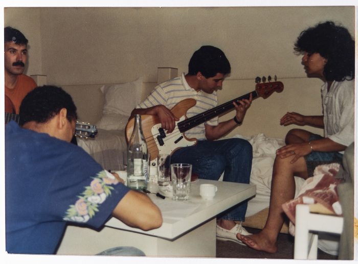 صورة من جولة فرقة صابرين في تونس، 1990
