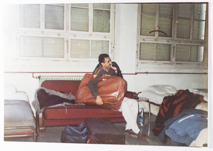 من جولة فرقة صابرين في سويسرا عام 1990 