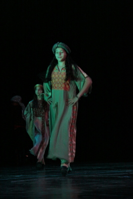 مشاركة فرقة الفنون الشعبية في مهرجان التراث عام 2010