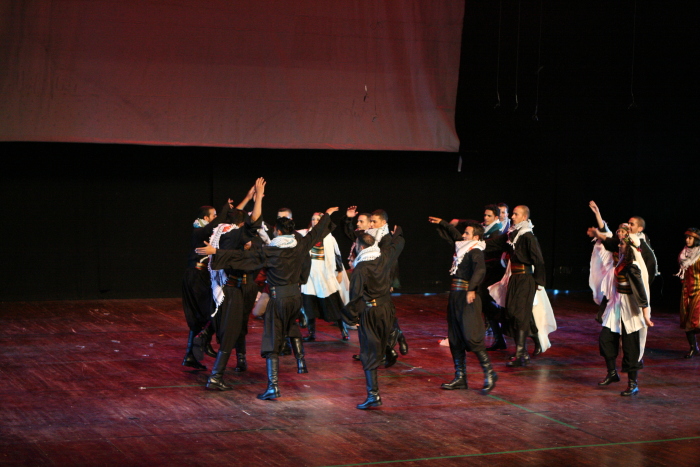 فرقة الفنون الشعبية عرض صور وذاكرة عام 2009