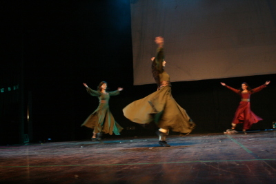 فرقة الفنون الشعبية عرض صور وذاكرة عام 2009