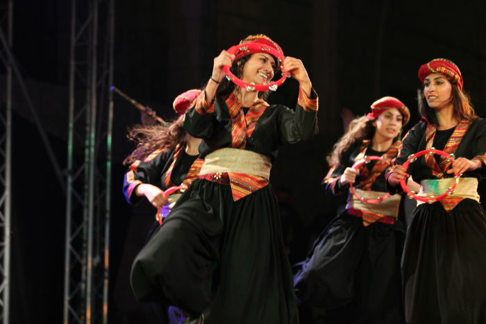 El-Funoun Performing in Asira Shamalia Village