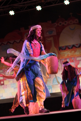 El-Funoun Performing in Asira Shamalia Village