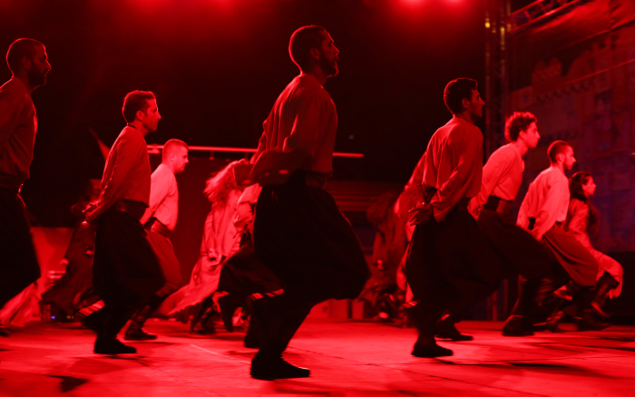 فرقة الفنون الشعبية عرض للحرية نرقص عام 2014
