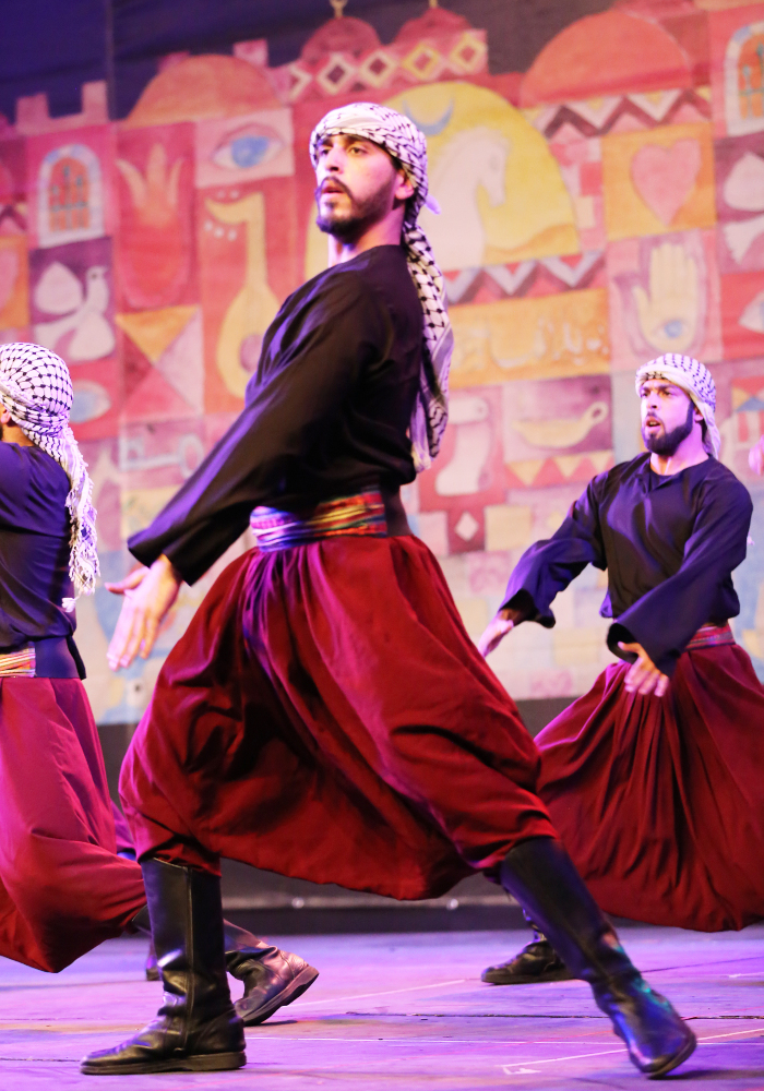 فرقة الفنون الشعبية عرض للحرية نرقص عام 2014
