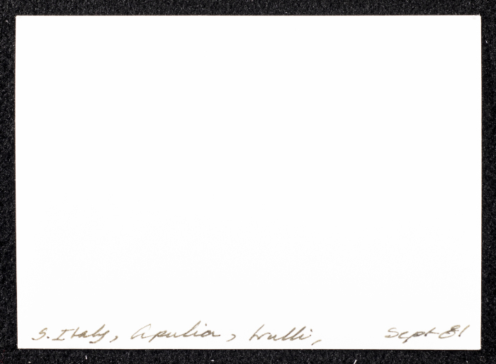 مبان قديمة في مدينة بوليا الإيطالية