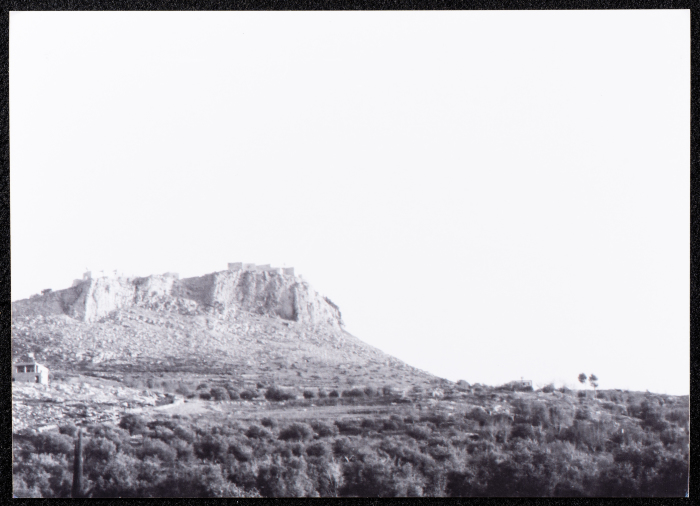 صور من قرية عراق بورين 
