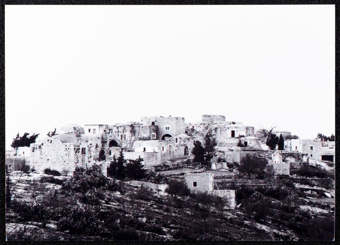 صورة لقرية دير إبزيع، رام الله 
