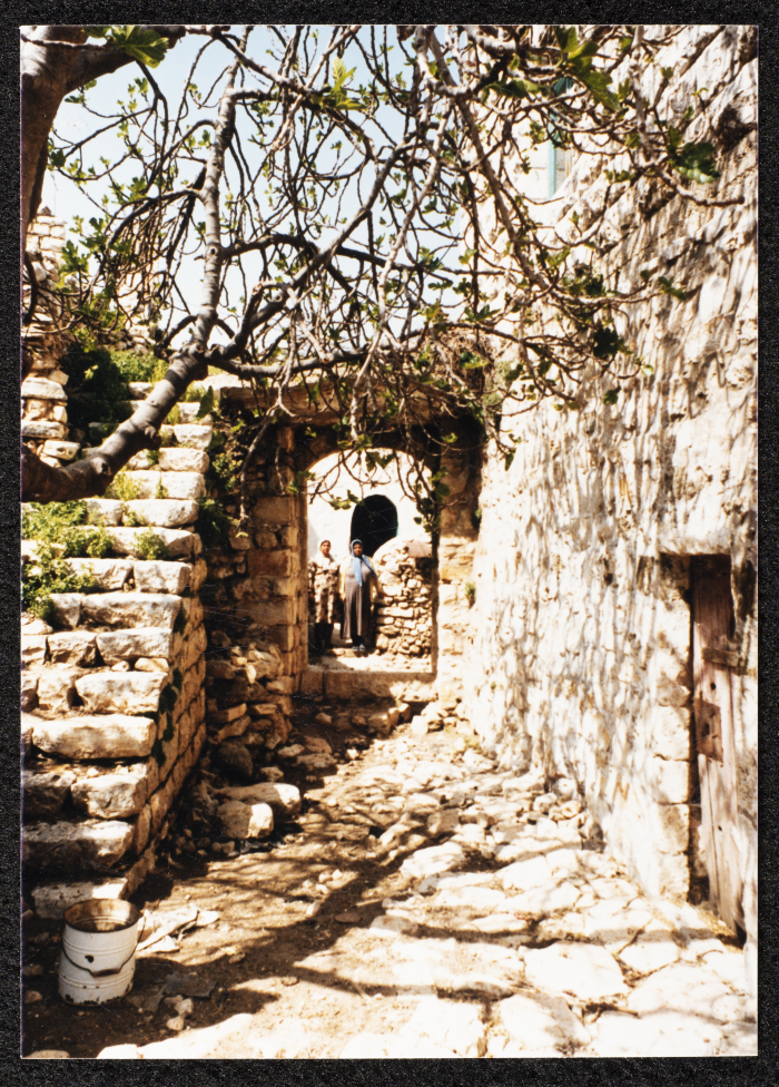 صورة من حوش الشعيبي في دير غسانة، قضاء رام الله