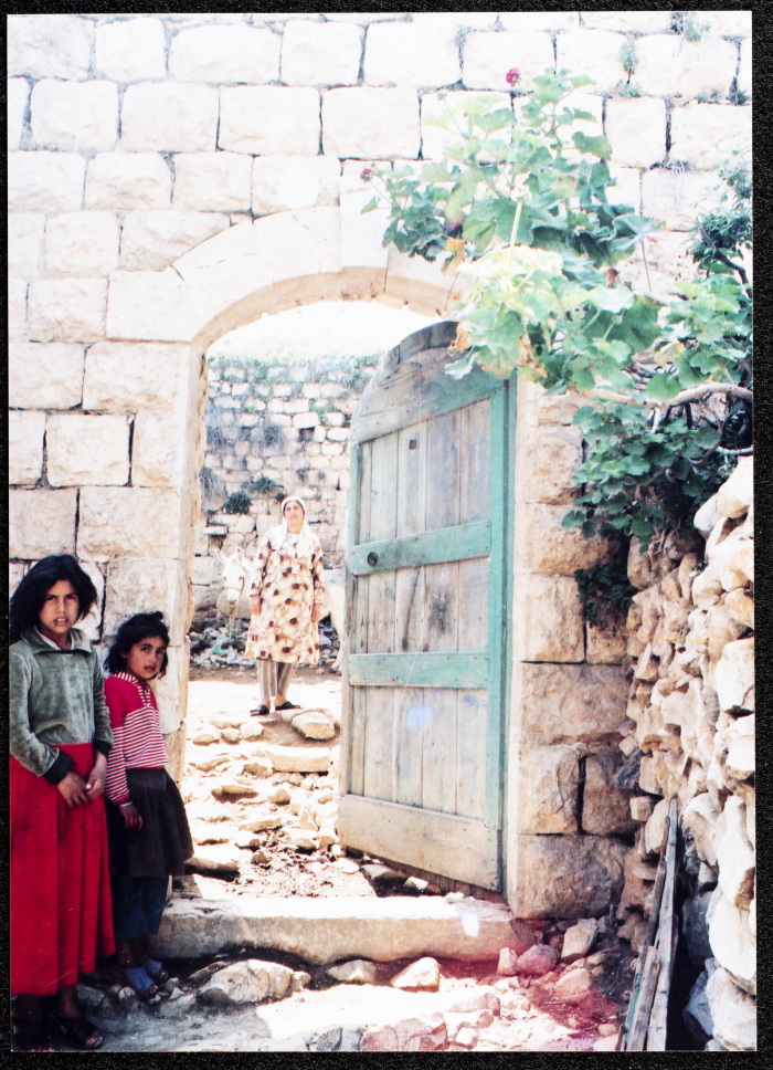 صورة من حوش الشعيبي في دير غسانة، قضاء رام الله