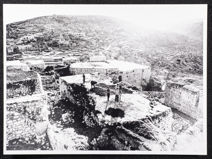 مشهد عام من قرية كفر مالك شرق رام الله 