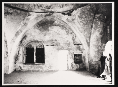 صورة من قصر آل سحويل في قرية عبوين
