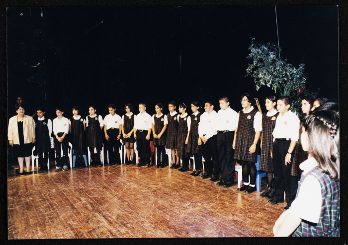 خريجي عام 2002