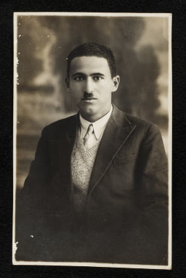 بطاقة بريدية تضم صورة