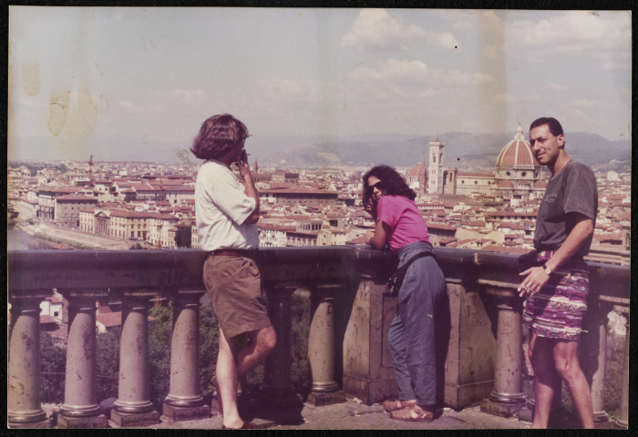 من رحلة فرقة صابرين إلى ايطاليا عام 1993 