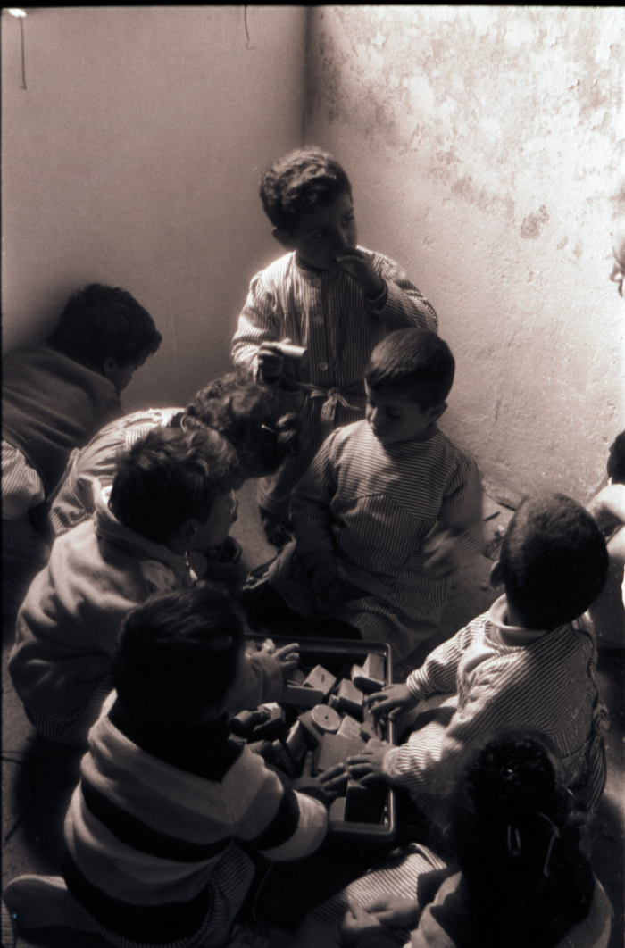 مجموعة اطفال في مدرسة بيت ساحور 