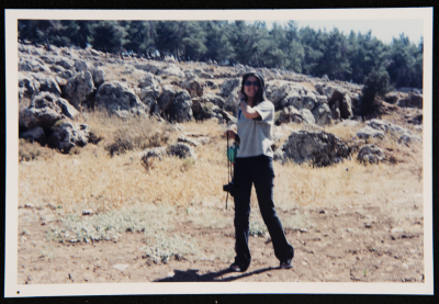 صورة لطلبة مسرح عناد في رحلة إلى مصر، 2001