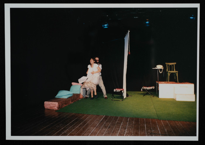 
من إنتاجات وعروض مسرحية مختلفة صدرت عن مسرح 