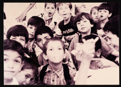 من مهرجان الدمى والعرائس الذي أقامه مسرح 