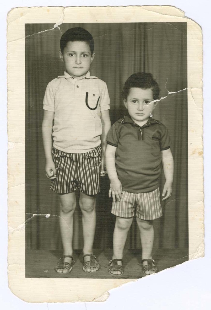 خالد ووليد أبو خليل، 1974