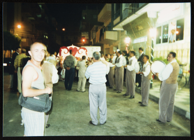 صورة من عرض مسرحي "كراكوزي" في المنيا، 2001
