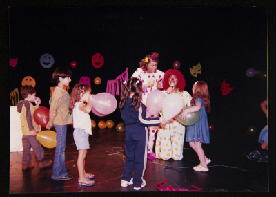 عرض مسرحية كراكوزي في مهرجان الطفل في عمان