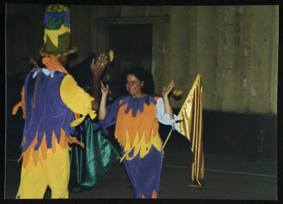 صورة من عرض مسرحي "كراكوزي" في المنيا، 2001
