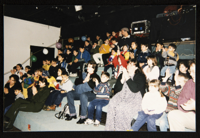 عرض مسرحية كراكوزي في القدس
