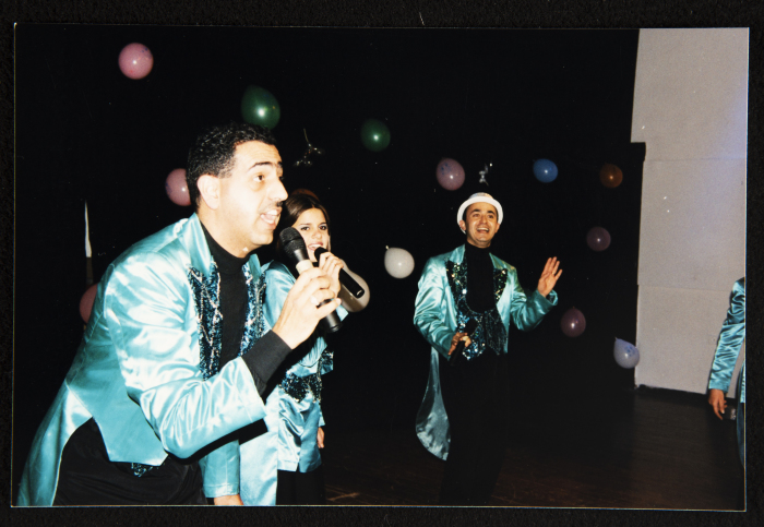 عرض مسرحية كراكوزي في القدس
