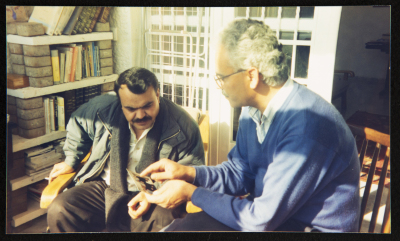 زكريا محمد واحمد رفيق عوض في مسرح عناد