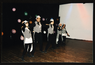 عرض مسرحية كراكوزي في القدس
