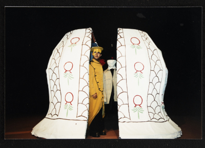"Ahlami La Taʿrif Hudud", a Theatrical Performance, Inad Theatre 