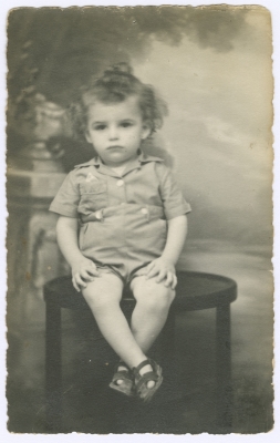 A Child from al-Ladʿa Family 
