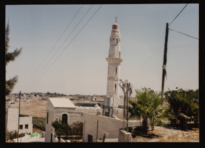 A Photograph of "Usama bin Zayd Mosque", Tuqu