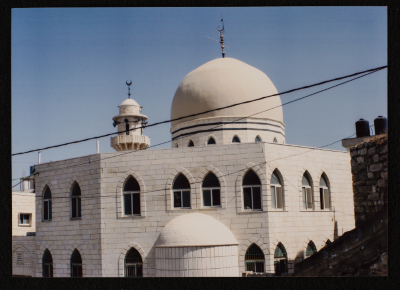 مسجد عمر بن الخطاب، ترقوميا 