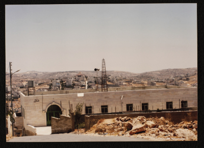 مسجد الصابرين، شارع العكشة