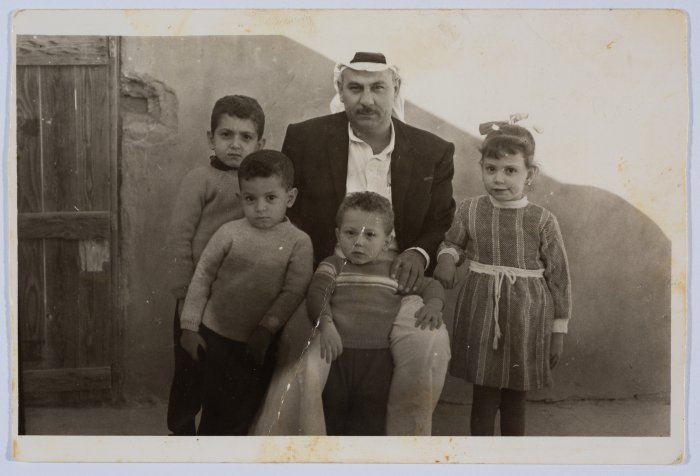 محمد عباس حواري وأولاده