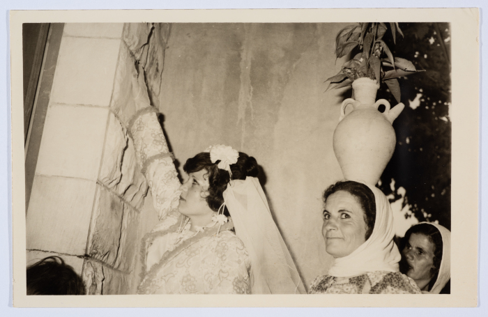 من يوم زفاف افتخار حواري