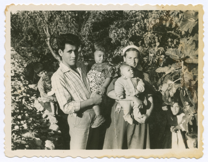 A Photograph of Ali Musa ʿLayan's Family 