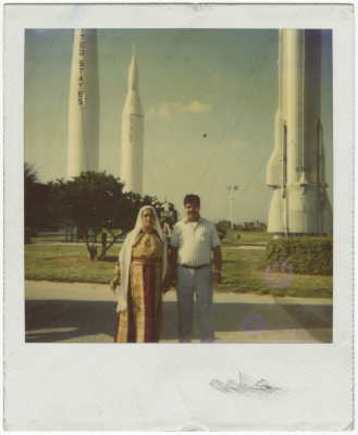 A Photograph of Aleyyeh Ṣaleh Abdel-ʿĀl and Muṣtafa Ḏib Zariʿa Near NASA, USA 