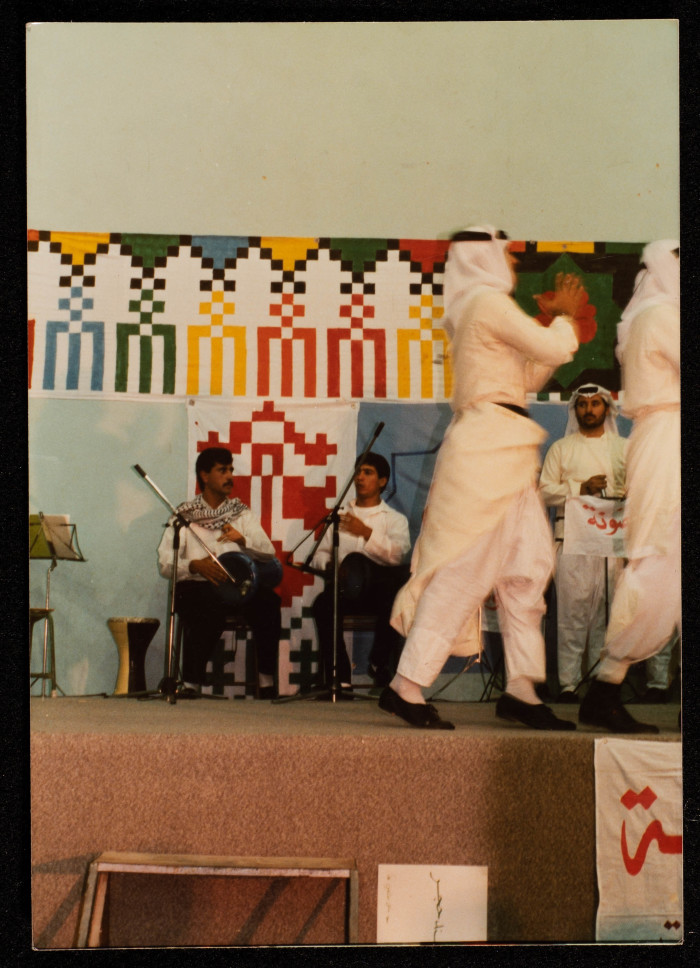 مشاركة فرقة الحنونة في مخيم الحسين