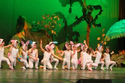 A dance show for children