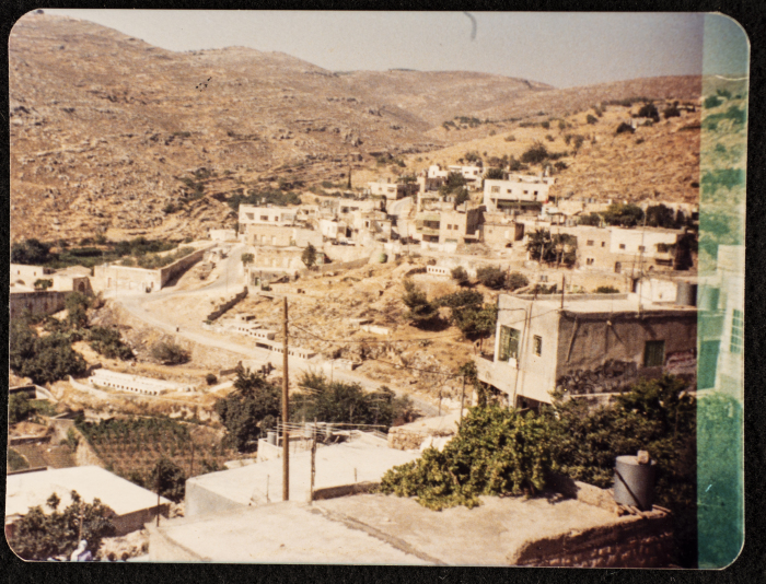 Israeli Forces Raid Artas during the First Intifada
