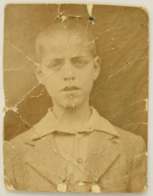 A Portrait of Omar al-Qasim, the Early 1950s 