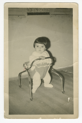 طفلة من عائلة السيدة هادية المصري