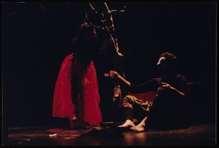 صورة من عرض 