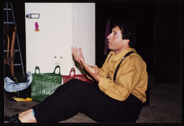 صورة من مسرحية 