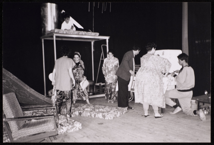 صورة من مسرحية 