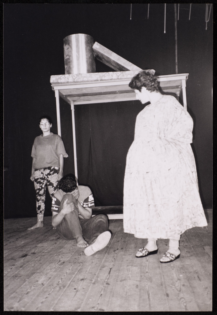 صورة من مسرحية 